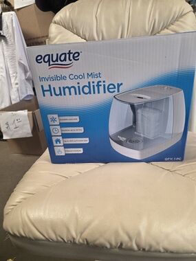 Equate Invisible Cool Mist Humidifier - White and Gray